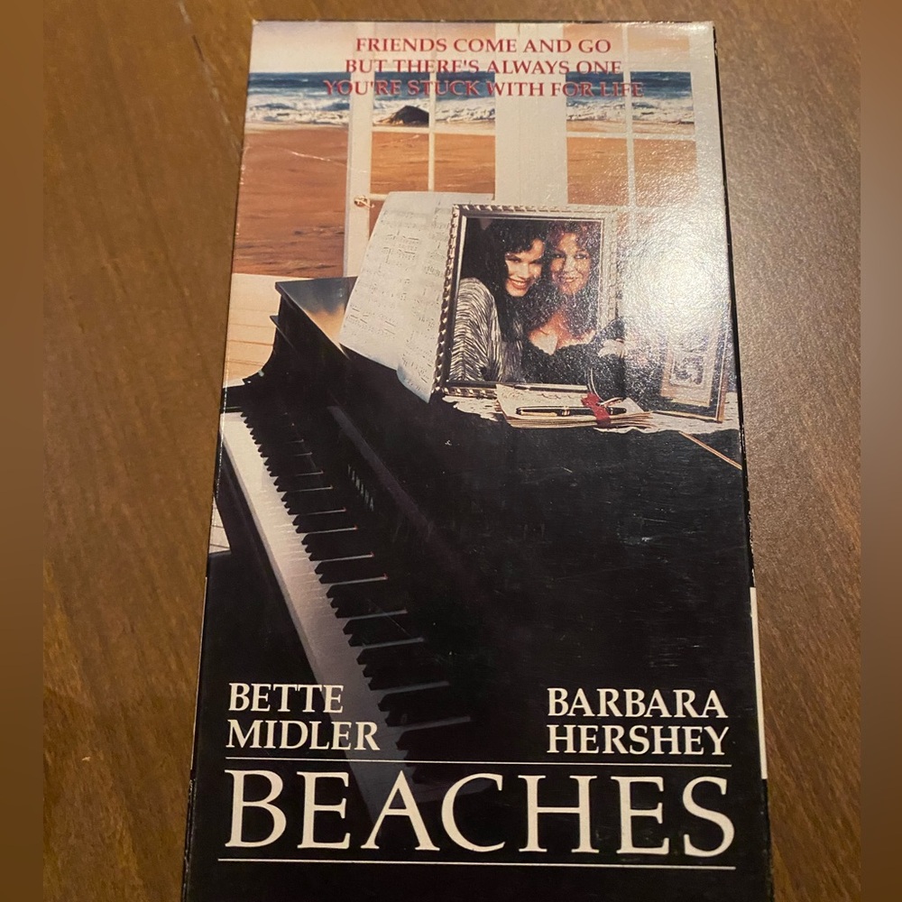 Beaches VHS Bette Midler - Touchstone Home Video